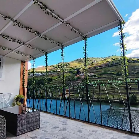 Сasa de vacaciones The River House Peso da Régua